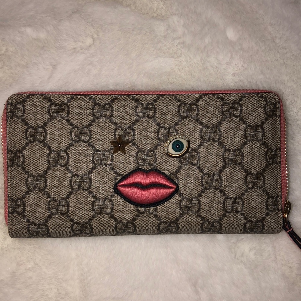 Authentic Gucci pink gg supreme face zip wallet